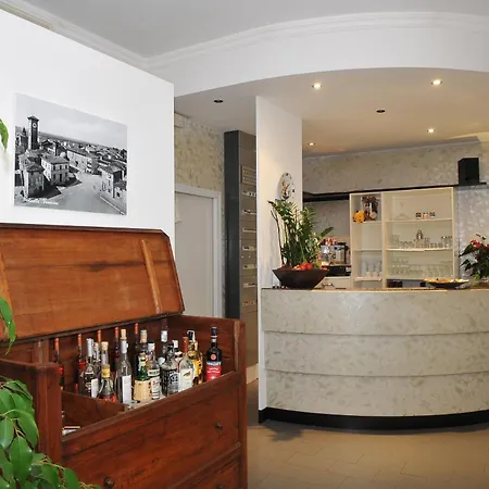 Mini Palace - 4* Molinella