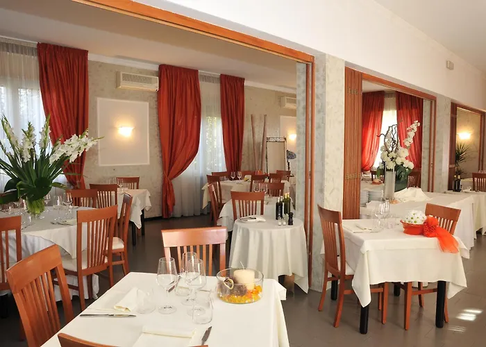 Mini Palace - 4* Molinella