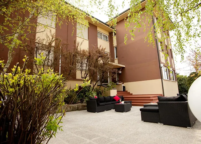 Hotel Mini Palace - 4*