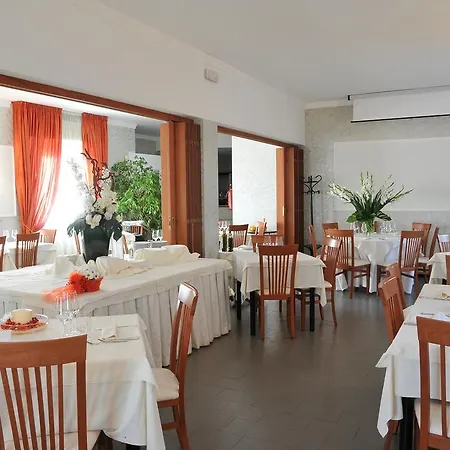 Hotel Mini Palace - Molinella