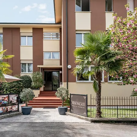 Mini Palace - 4* Molinella
