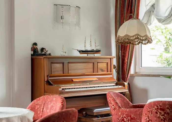 Mini Palace - 4* 莫利内拉